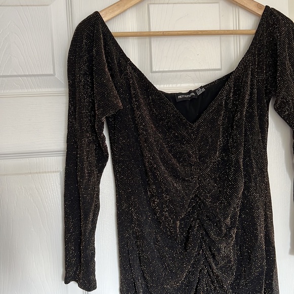 ***FREE w/purchase from my closet. Pretty little thing ruched gold shimmer dress - Picture 4 of 7